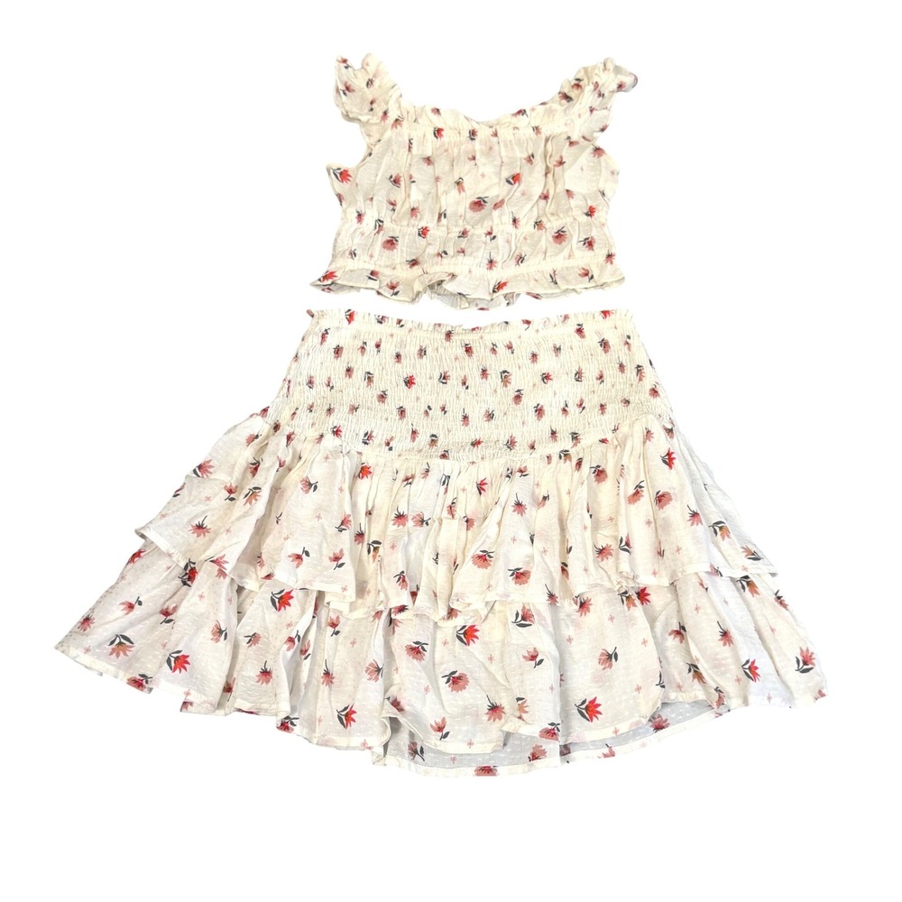 Gypsy and Gold Skirt 2 Piece Set Sz S Floral Smocked Crop Top Tiered Mini Cream